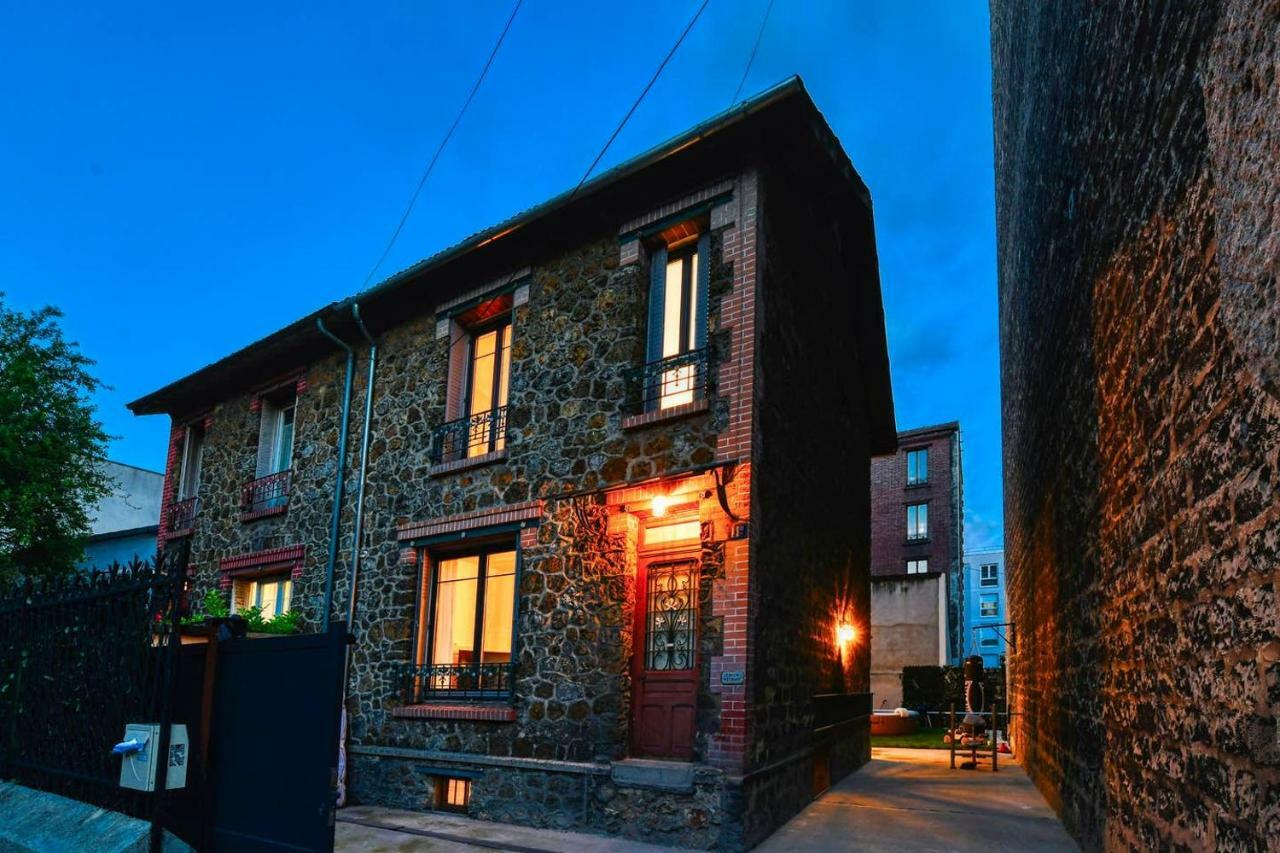 Chic And Vintage House With Garden Villa Saint-Denis  Ngoại thất bức ảnh